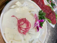 -三人行骨头王火锅(长寿店)