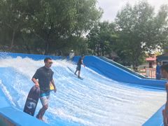 -欢乐水魔方水世界