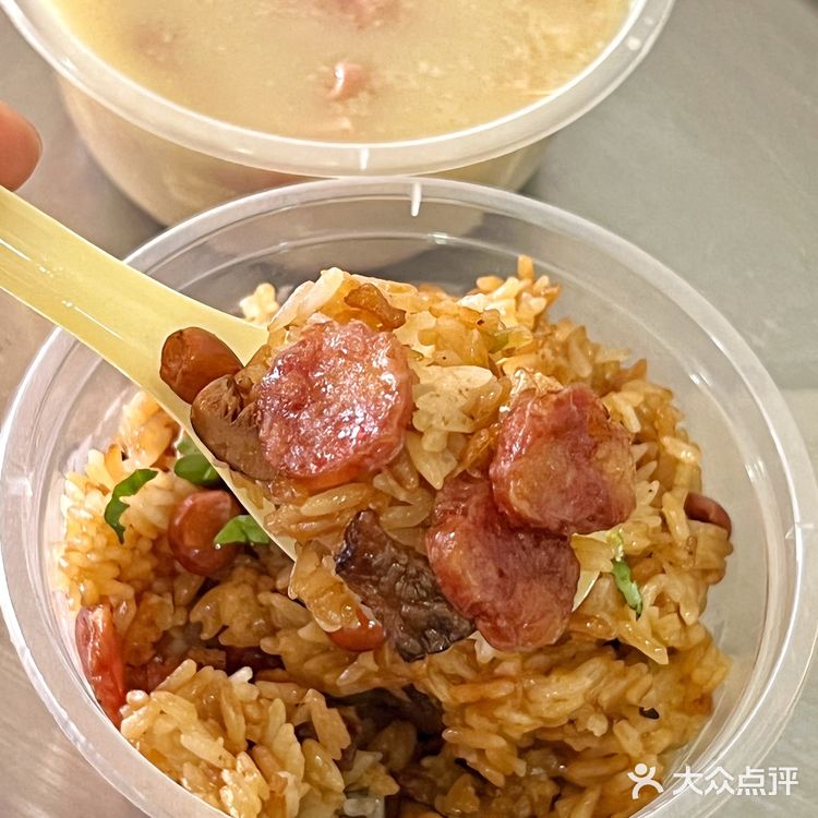 广州美食｜金花街除了鸡杂猪红还有胡椒猪肚汤