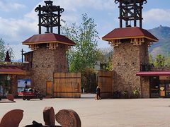 -火把广场(邛海泸山风景名胜区)