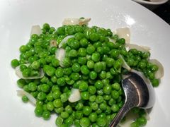 -新白鹿餐厅(虹桥南丰城店)
