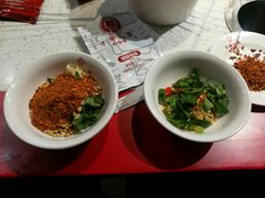 -牛華八婆火锅串串(南中环店)