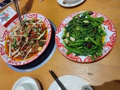 -郭婆婆疯子鸡·土货江湖菜馆