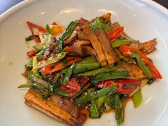 -川流不息·地道川菜·小龙虾(松东路店)