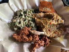 -Warung Babi Guling Ibu Oka 3