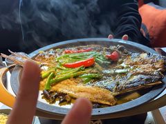 -鸣记脆皮烤鱼·海鲜烤鱼(三八广场店)