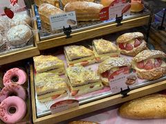 -巴黎贝甜(浦东大华店)