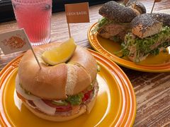 -Catch Bagel(芳草地店)