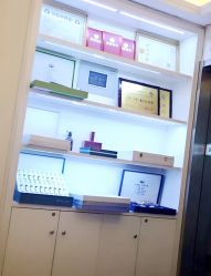 -成都苗方清颜专业祛痘