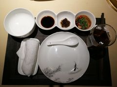-余欢领鲜火锅(新街口店)