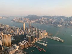 -OZONE 顶楼酒吧(香港丽思卡尔顿酒店)