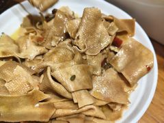 -杨记清芳牛肉拉面(京广路店)