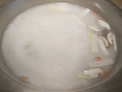 -彤德莱火锅(乐陵路店)