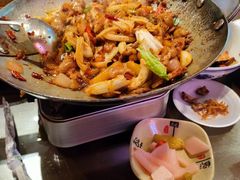 -富正毅三下锅·湘西韵味(天门山索道店)