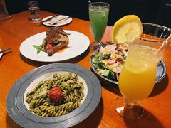 柠檬脆皮烤香鸡-布拉格餐厅· 中欧捷克菜(全国首店)