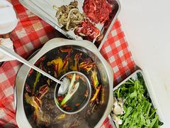 -金鼎雪山牦牛杂火锅(理县总店)