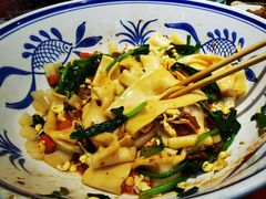 -窄巷子陕菜馆·地道陕西菜(粉巷店)