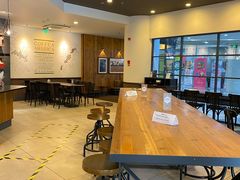 -星巴克(湖州梅地亚广场店)