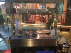 -二荆条·蜀鲜汇城市森林火锅