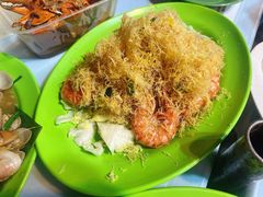 -明记烧鱼美味店