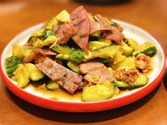 黄瓜拌肉-满堂春特色餐馆