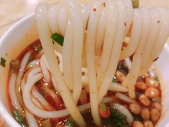 -覃肥叔桂林米粉(粮道街店)