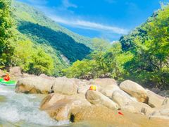 -雅鲁激流探险漂流