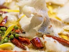 -鱼亨小鲜酸菜鱼(大信店)