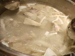 -润园四季椰子鸡火锅(海上世界店)