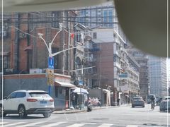 -梅记大块头爆鱼店(乍浦路店)