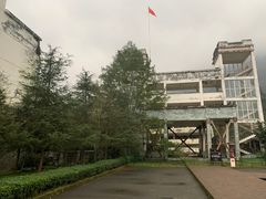 -四川汶川特大地震漩口中学遗址