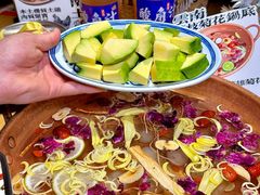 -洱火云南酸菜牛肉火锅(石景山当代商城店)