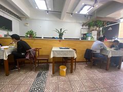 -芳芳餐厅(白沙路店)