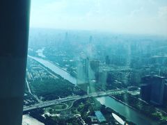 -广州塔卢特斯法国旋转餐厅