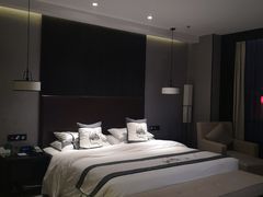 -乌鲁木齐百世昌龙泉酒店(大巴扎店)