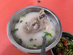 雪豆蹄花-吴氏蹄花