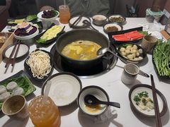 -汤宴·参须肚包鸡(南京路店)