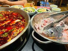 -小饕荟雅安贡椒鱼鲜馆(广福桥店)