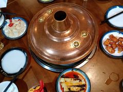 -岳记兴隆·青城腊排铜火锅(融创店)