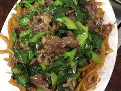 招牌湿炒牛河-潮泰牛肉火锅 · 创于1992年(车公庙店)