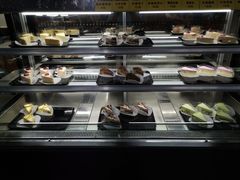 甜品展柜-云水瑶汤泉·餐厅