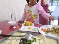 -连池鱼豆味坊(风景区店)