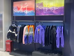 -李宁(西湖银泰城店)