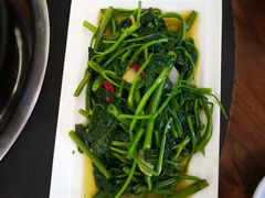 -八美镇邛崃土地坡饭店