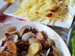 酸辣土豆丝-阿里巴巴海鲜烧烤家常菜(黄岛店)
