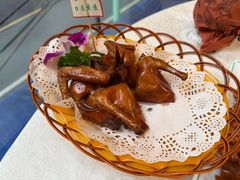 -津津名菜馆(绝没分店)