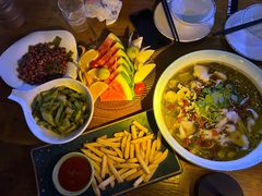 -爱啤精酿·民谣酒馆(滨江店)