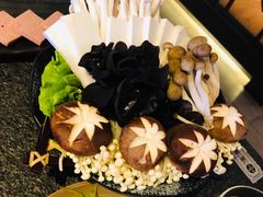 -湊湊火锅·茶憩(和平大悦城店)