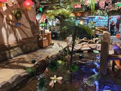 -城墙拐拐火锅(三峡广场黑金冠店)