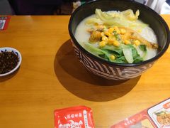 -霸蛮湖南菜·牛肉粉(荣京西街店)